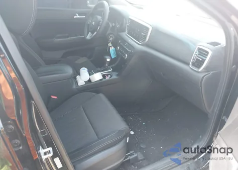 2020 Kia Sportage Lx z USA, uszkodzony, nr VIN KNDPM3AC7L7743070